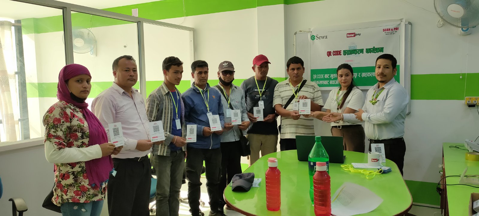 इसेवा र औषधी व्यवसायी संघ कास्कीबीच क्युआर भुक्तानी तथा डिजिटल पार्टनरसीप सम्झौता